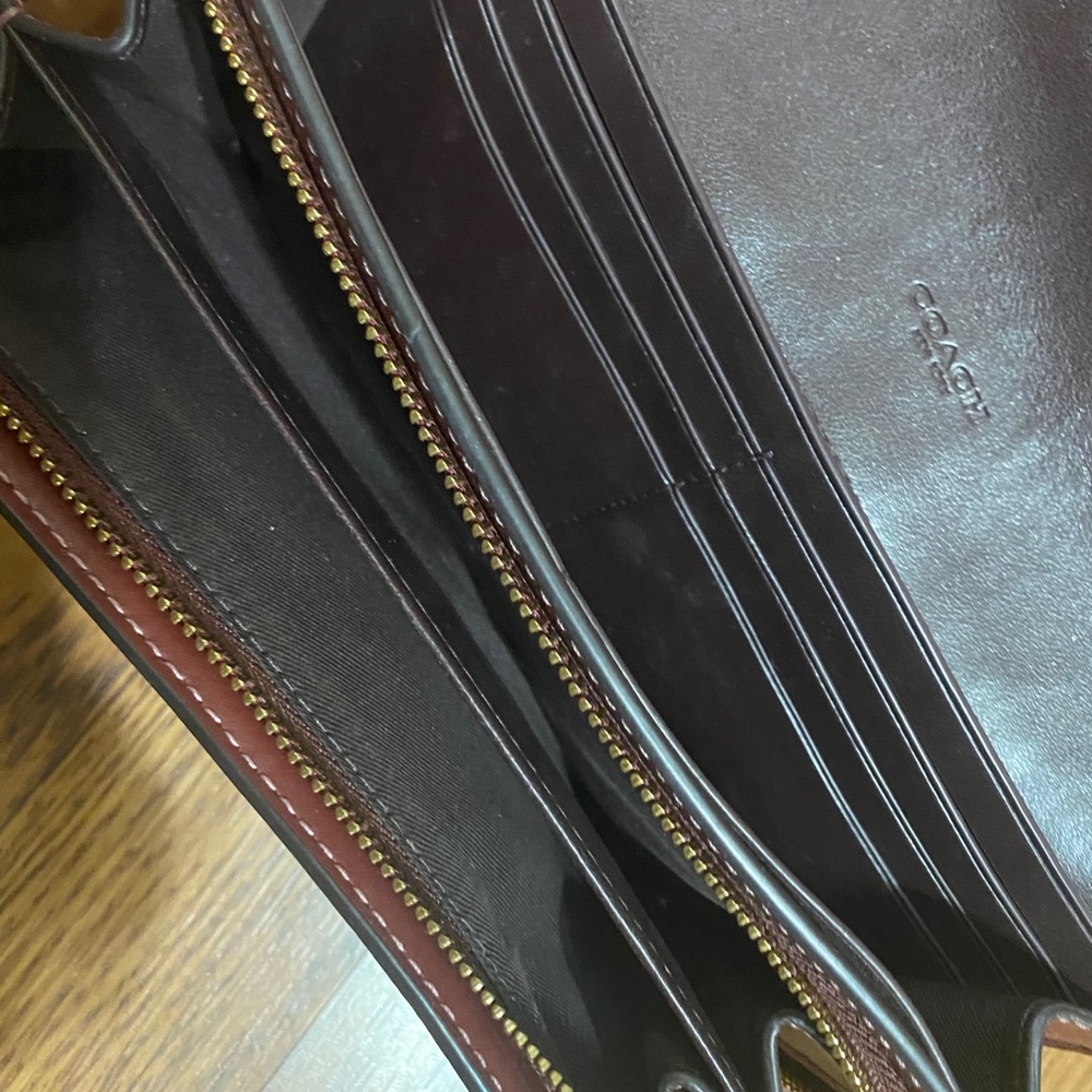 Coach wallet - Picture 2 of 3